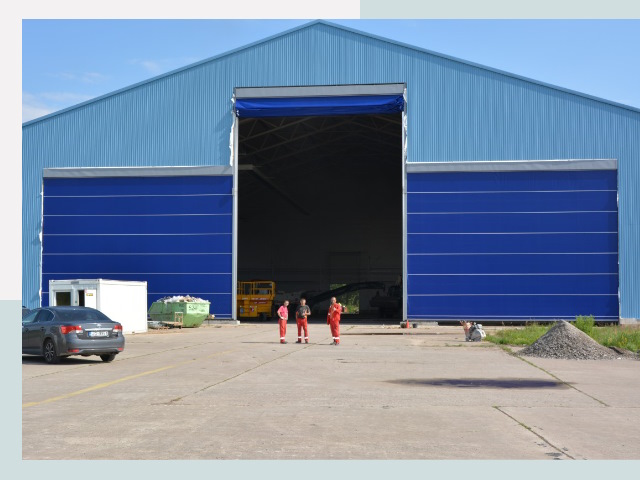 Ангарные ворота в Ессентуки от СтальСтрой-Ссн по цене 612 руб.